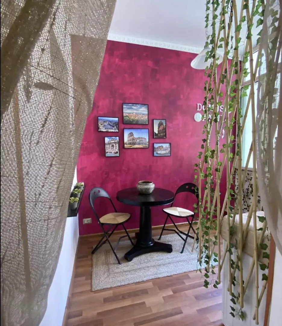 Apartment Domus Annia Guest House, The Amazing Colosseum Rome