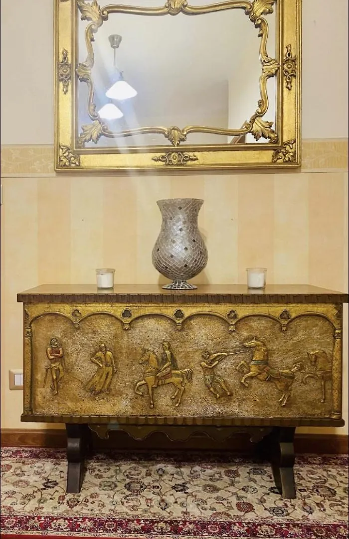 Domus Annia Guest House, The Amazing Colosseum Rzym Apartament