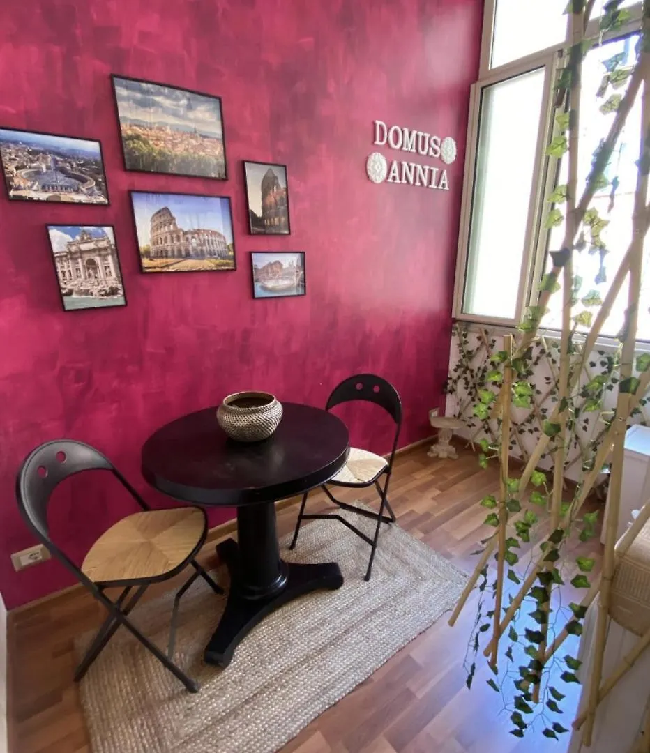 Domus Annia Guest House, The Amazing Colosseum Rzym