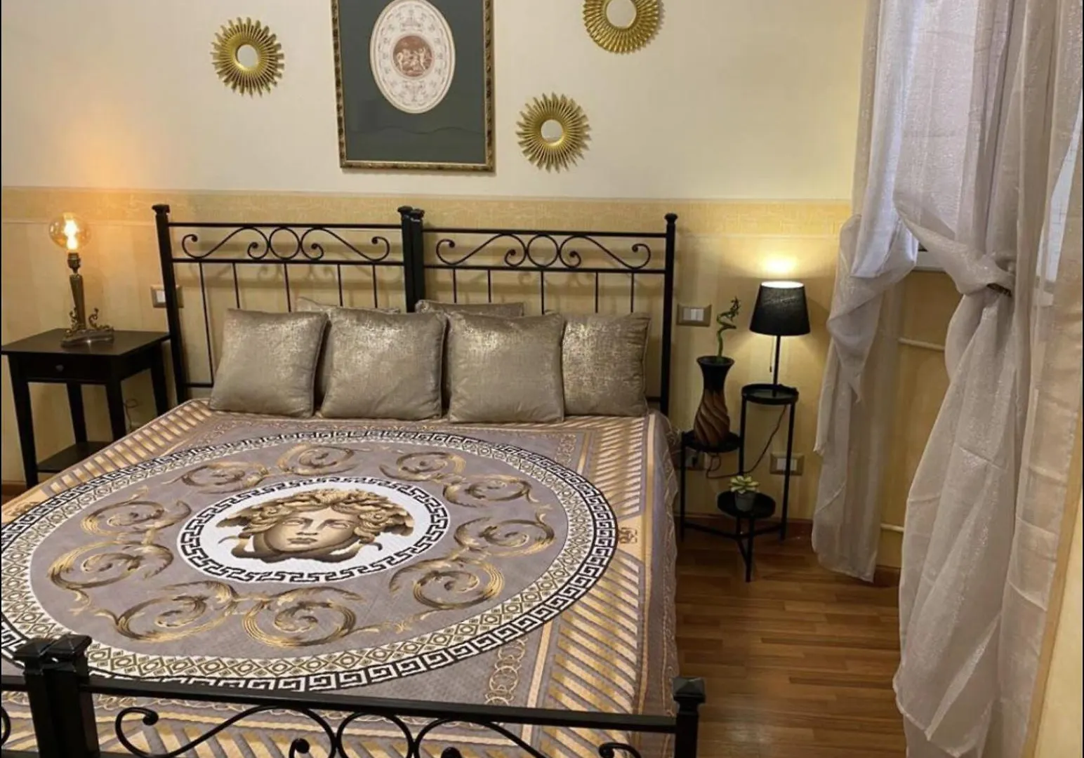 Domus Annia Guest House, The Amazing Colosseum 罗马 公寓